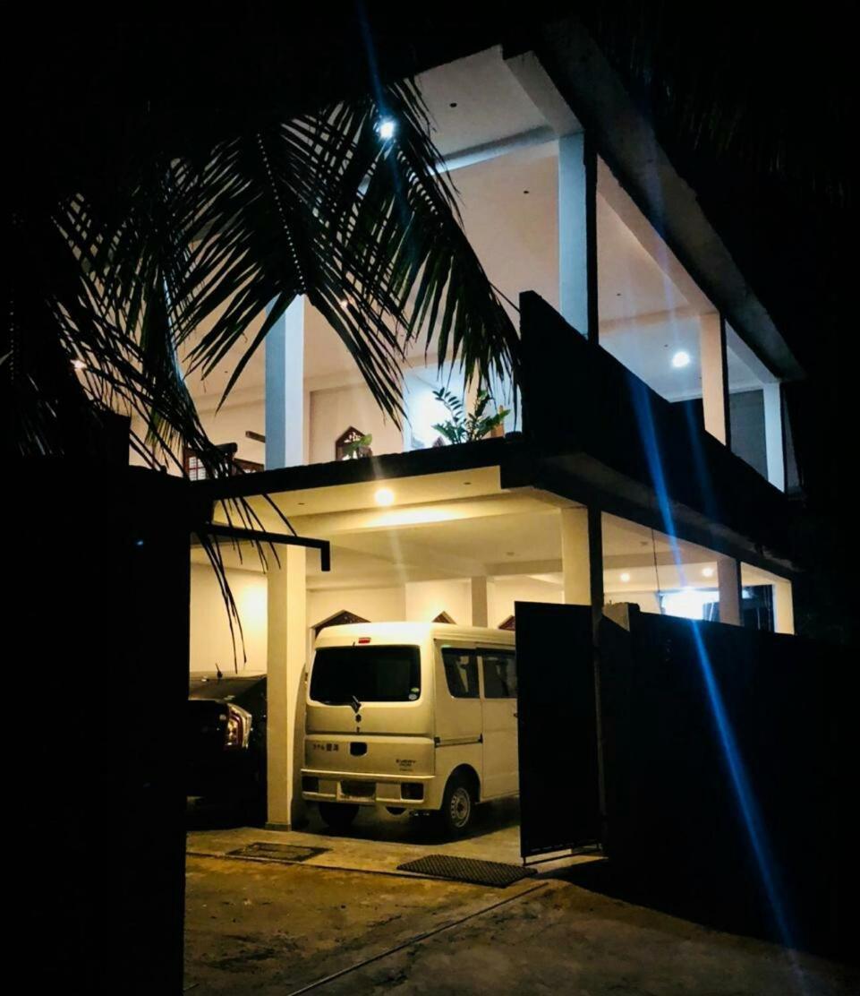 Mama'S Hostel アハンガマ エクステリア 写真