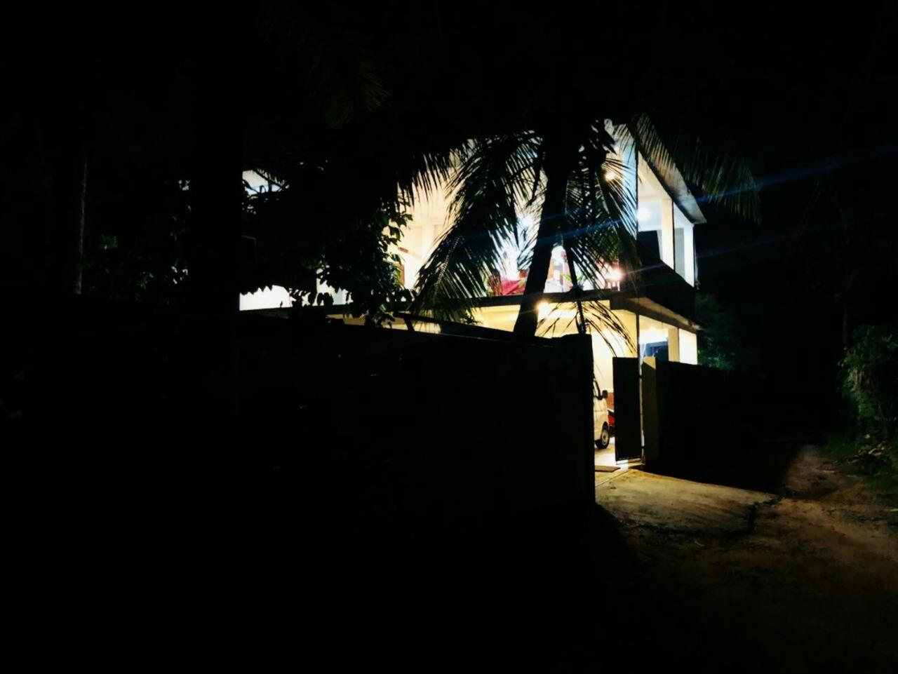 Mama'S Hostel アハンガマ エクステリア 写真